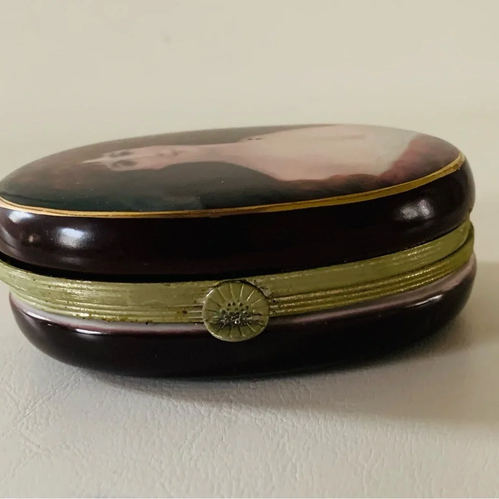 Rare Antique 1910 Porcelain Oval Jewelry Trinket Box